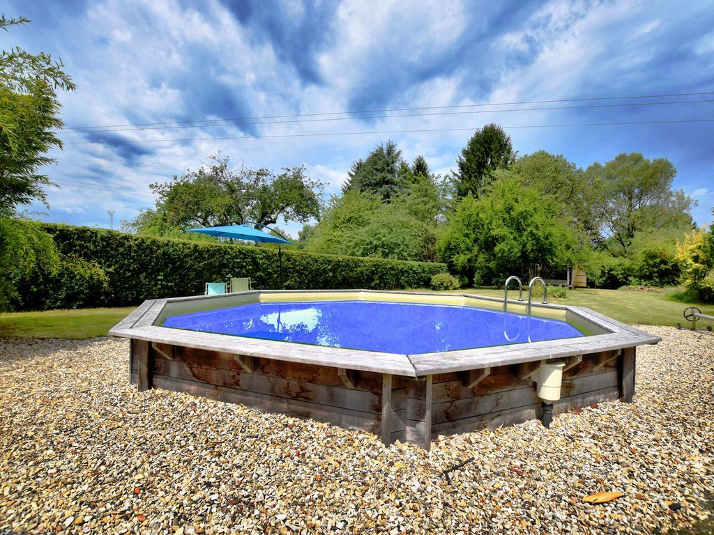 Holiday Home In Virton With Swimming Pool Екстериор снимка